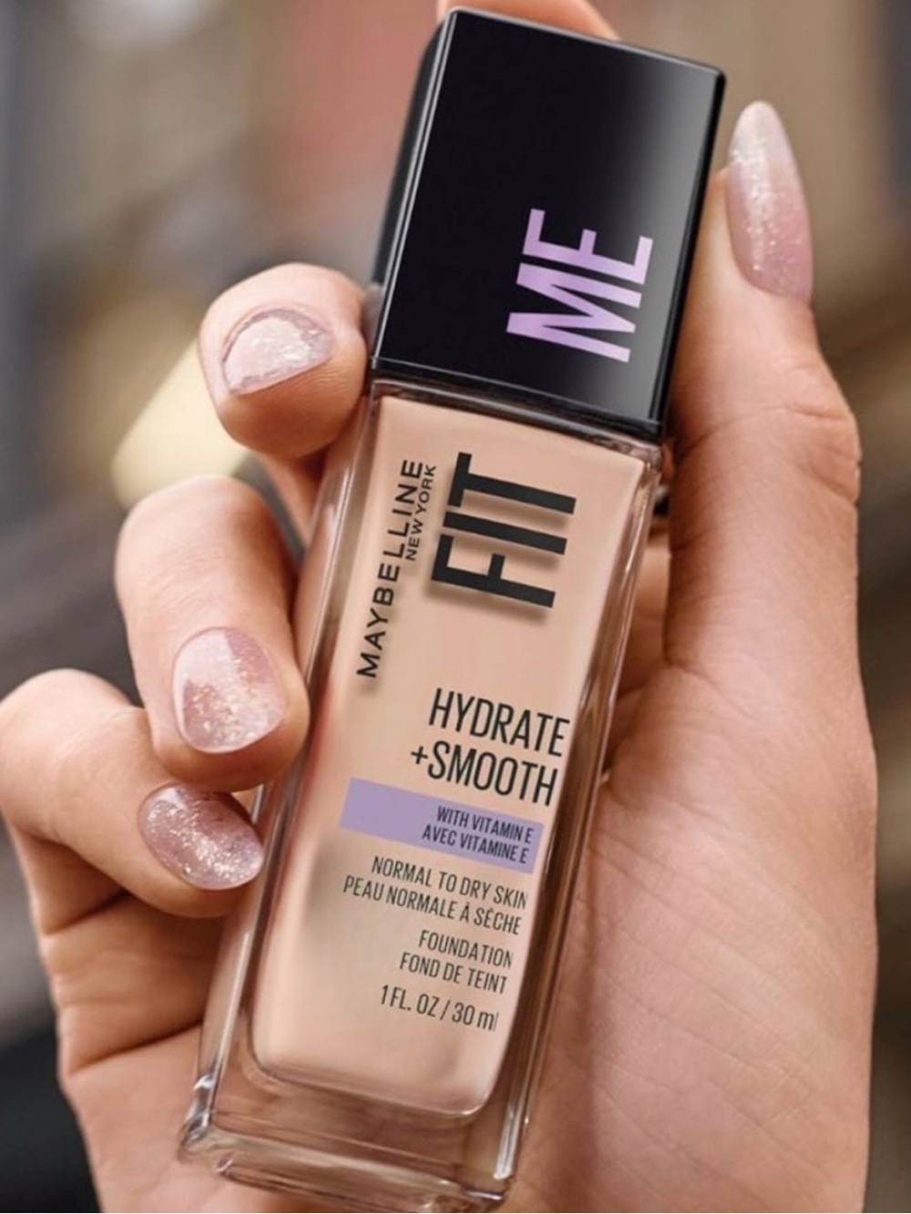 225 Natural Beige - Hydrate + Smooth Liquid Foundation